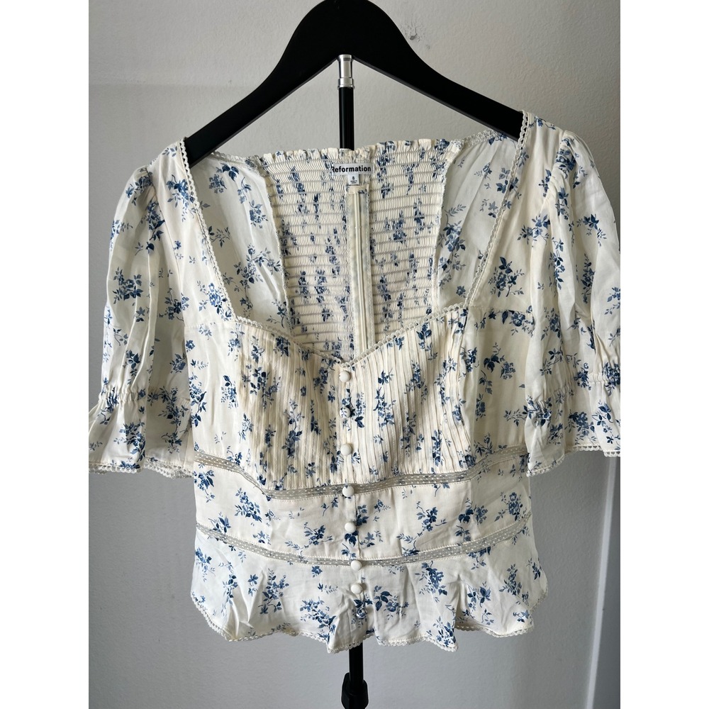 Reformation Floral Smocked Back Crop Top Blue Cream Puff Sleeve Lace Trim Size 8